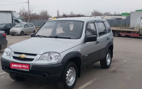 Chevrolet Niva I рестайлинг, 2014 год, 850 000 рублей, 1 фотография