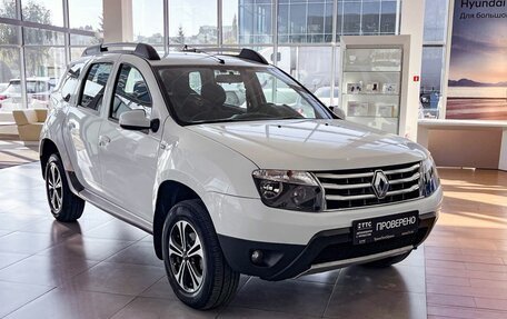 Renault Duster I рестайлинг, 2014 год, 869 000 рублей, 3 фотография