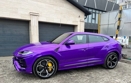 Lamborghini Urus I, 2021 год, 35 000 000 рублей, 3 фотография