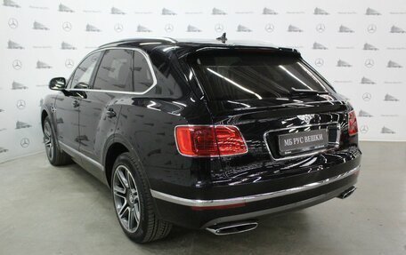 Bentley Bentayga I, 2017 год, 14 490 000 рублей, 9 фотография