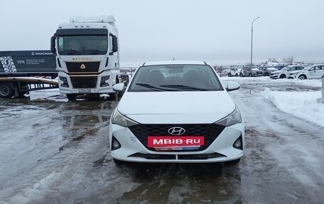 Hyundai Solaris II рестайлинг, 2021 год, 1 099 000 рублей, 3 фотография