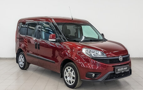 Fiat Doblo II рестайлинг, 2017 год, 1 695 000 рублей, 3 фотография