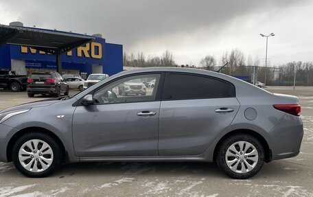 KIA Rio IV, 2018 год, 1 395 000 рублей, 4 фотография