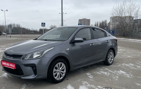 KIA Rio IV, 2018 год, 1 395 000 рублей, 3 фотография