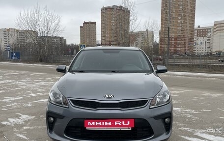 KIA Rio IV, 2018 год, 1 395 000 рублей, 2 фотография