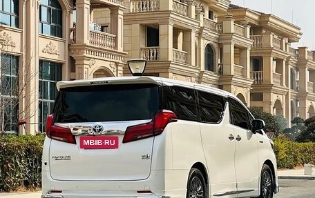 Toyota Alphard III, 2021 год, 8 250 000 рублей, 7 фотография