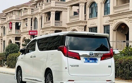 Toyota Alphard III, 2021 год, 8 250 000 рублей, 3 фотография