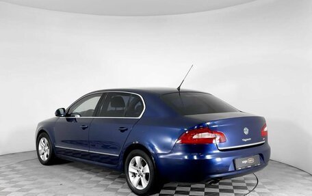 Skoda Superb III рестайлинг, 2008 год, 1 017 000 рублей, 6 фотография