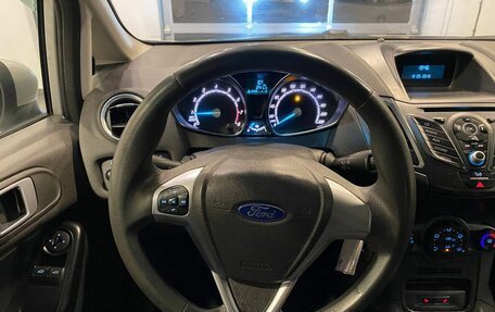 Ford Fiesta, 2016 год, 720 000 рублей, 10 фотография