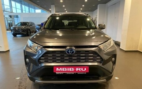 Toyota RAV4, 2019 год, 3 750 000 рублей, 8 фотография