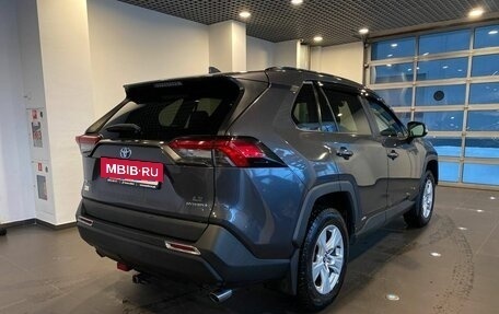 Toyota RAV4, 2019 год, 3 750 000 рублей, 3 фотография