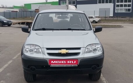 Chevrolet Niva I рестайлинг, 2014 год, 850 000 рублей, 6 фотография