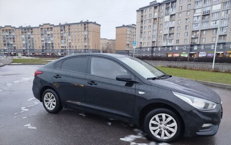 Hyundai Solaris II рестайлинг, 2017 год, 1 150 000 рублей, 3 фотография