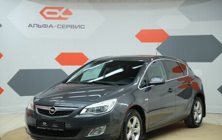 Opel Astra J, 2011 год, 850 000 рублей, 1 фотография