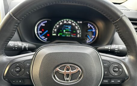 Toyota RAV4, 2019 год, 3 600 000 рублей, 27 фотография