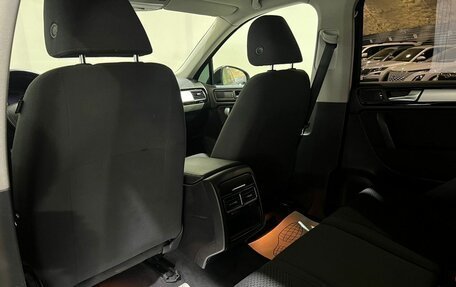 Volkswagen Touareg III, 2010 год, 1 820 000 рублей, 18 фотография