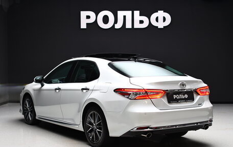 Toyota Camry, 2023 год, 4 200 000 рублей, 2 фотография