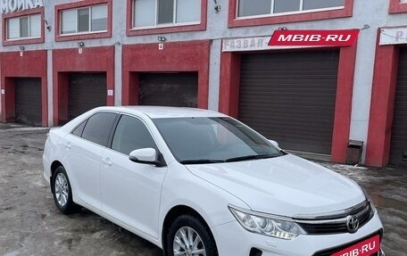 Toyota Camry, 2016 год, 2 550 000 рублей, 10 фотография