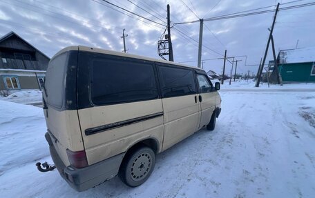 Volkswagen Caravelle T4, 1991 год, 490 000 рублей, 3 фотография