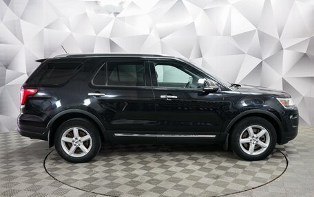 Ford Explorer VI, 2018 год, 3 550 000 рублей, 6 фотография