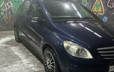 Mercedes-Benz B-Класс, 2007 год, 700 000 рублей, 2 фотография