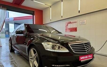 Mercedes-Benz S-Класс, 2012 год, 2 100 000 рублей, 2 фотография