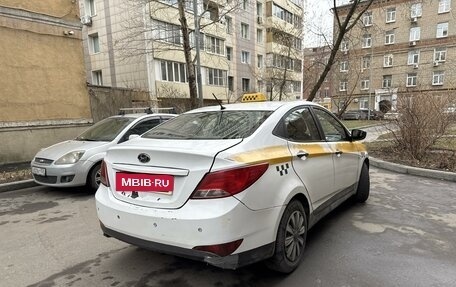 Hyundai Solaris II рестайлинг, 2016 год, 640 000 рублей, 4 фотография