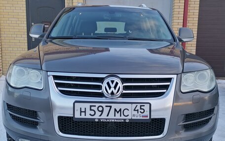 Volkswagen Touareg III, 2009 год, 1 800 000 рублей, 28 фотография