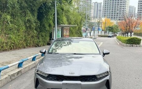 KIA K5, 2021 год, 1 850 000 рублей, 2 фотография