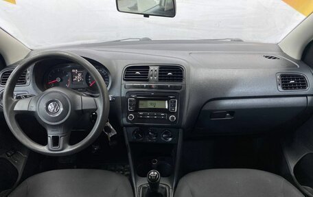 Volkswagen Polo VI (EU Market), 2015 год, 707 400 рублей, 9 фотография