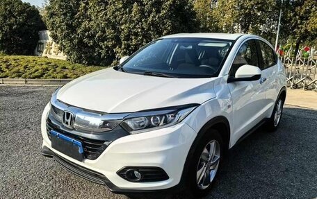 Honda Vezel, 2021 год, 1 599 999 рублей, 1 фотография