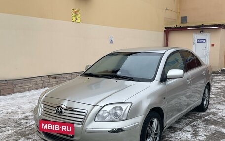 Toyota Avensis III рестайлинг, 2005 год, 600 000 рублей, 2 фотография