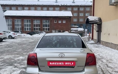 Toyota Avensis III рестайлинг, 2005 год, 600 000 рублей, 5 фотография