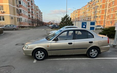 Hyundai Accent II, 2004 год, 350 000 рублей, 2 фотография