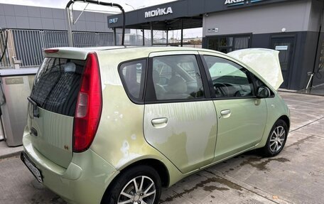 Mitsubishi Colt VI рестайлинг, 2004 год, 400 000 рублей, 5 фотография