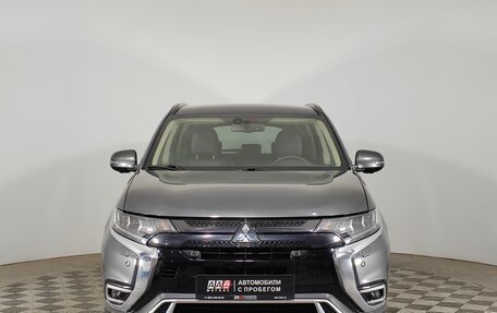 Mitsubishi Outlander III рестайлинг 3, 2021 год, 3 149 000 рублей, 2 фотография