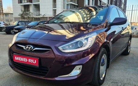 Hyundai Solaris II рестайлинг, 2012 год, 1 100 000 рублей, 1 фотография