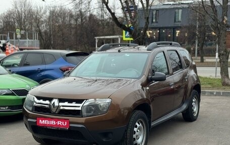 Renault Duster I рестайлинг, 2014 год, 1 000 000 рублей, 1 фотография