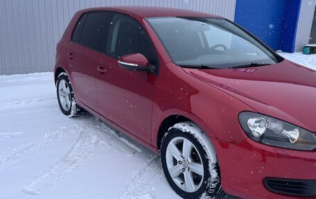 Volkswagen Golf VI, 2010 год, 900 000 рублей, 2 фотография