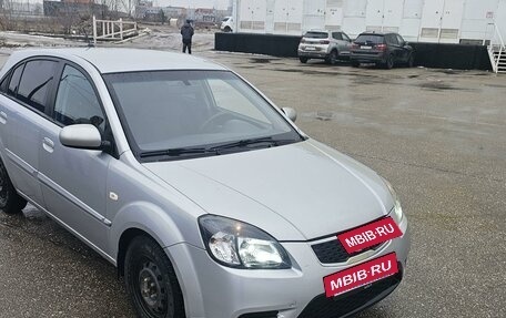 KIA Rio II, 2011 год, 635 000 рублей, 2 фотография