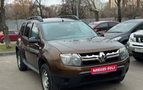 Renault Duster I рестайлинг, 2014 год, 1 000 000 рублей, 2 фотография