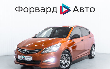 Hyundai Solaris II рестайлинг, 2014 год, 1 100 000 рублей, 3 фотография