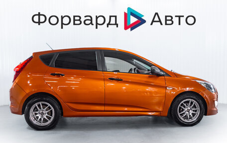 Hyundai Solaris II рестайлинг, 2014 год, 1 100 000 рублей, 8 фотография