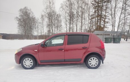 Renault Logan I, 2010 год, 575 000 рублей, 3 фотография