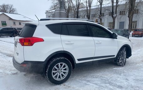 Toyota RAV4, 2014 год, 1 980 000 рублей, 2 фотография