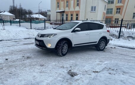 Toyota RAV4, 2014 год, 1 980 000 рублей, 6 фотография