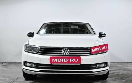 Volkswagen Passat B8 рестайлинг, 2015 год, 1 700 000 рублей, 3 фотография