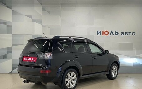 Mitsubishi Outlander III рестайлинг 3, 2011 год, 1 290 000 рублей, 4 фотография