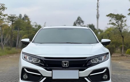 Honda Civic, 2022 год, 2 140 000 рублей, 2 фотография