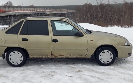 Daewoo Nexia I рестайлинг, 2010 год, 250 000 рублей, 14 фотография